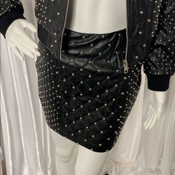 Two piece set. Jacket and skirt. - Picture 7 of 13